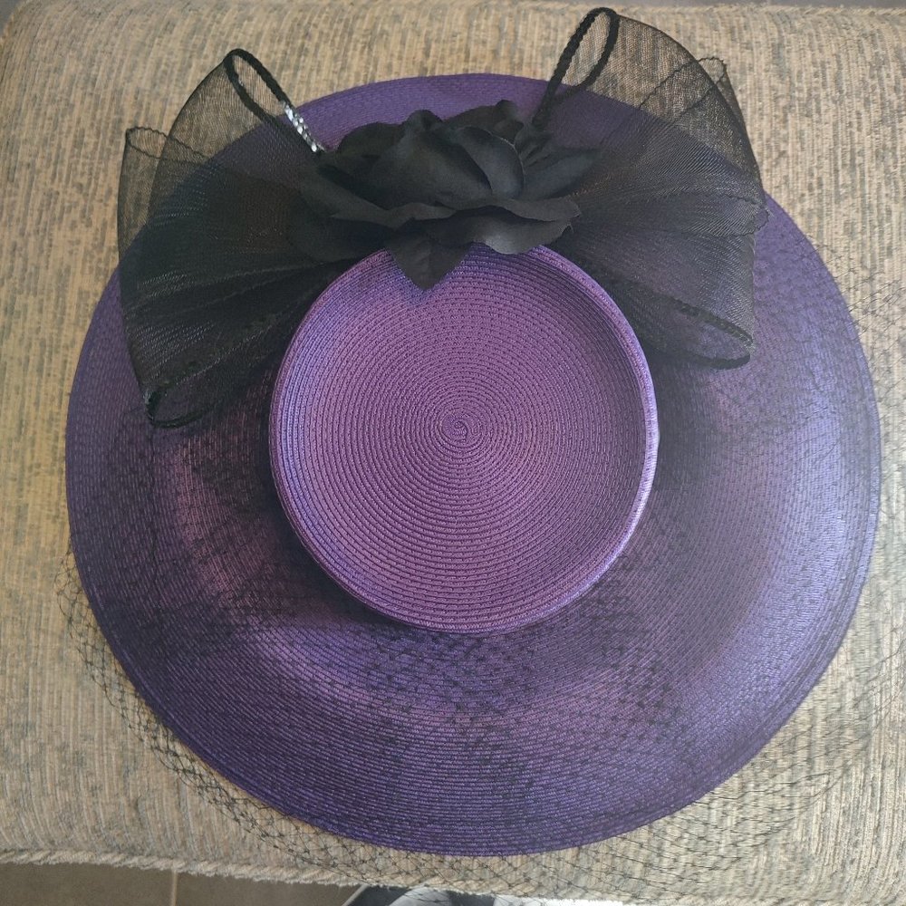 Vintage Black and Purple Bonnet